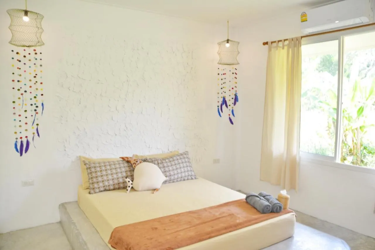 Malee Malee Guesthouse Koh Lanta Thailand